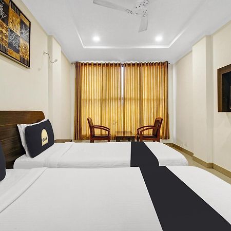 Super Townhouse Oak Lb Nagar Ramoji Hotel Hyderabad Eksteriør billede