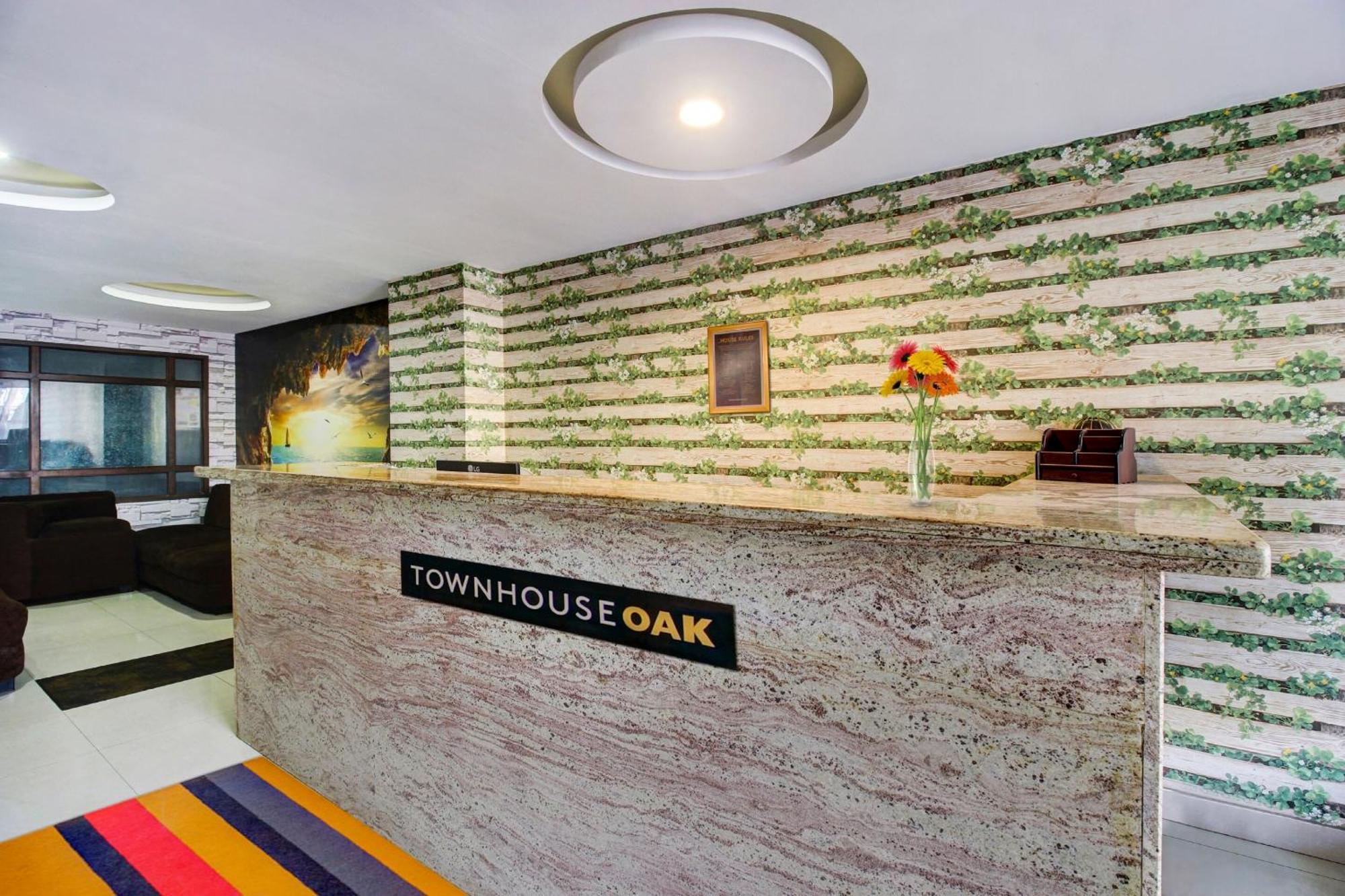 Super Townhouse Oak Lb Nagar Ramoji Hotel Hyderabad Eksteriør billede